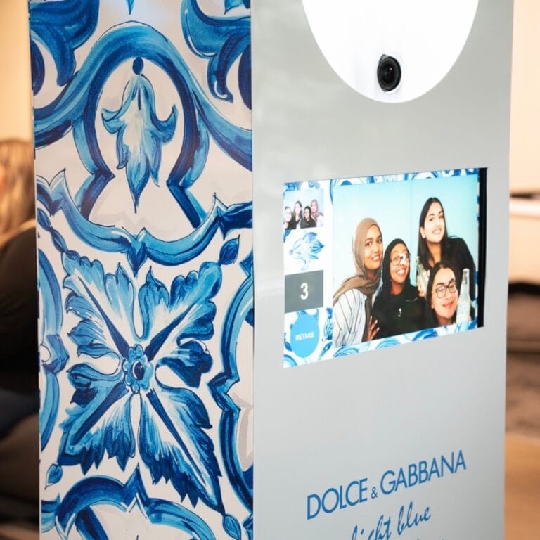 Showtime - Tower Photo Booth5